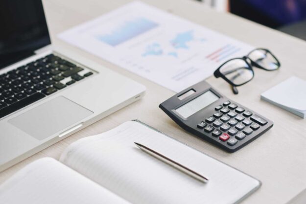 Table of financial manager